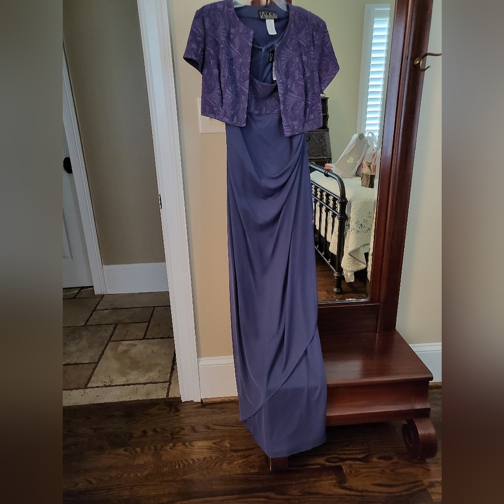 Evening dress, like new